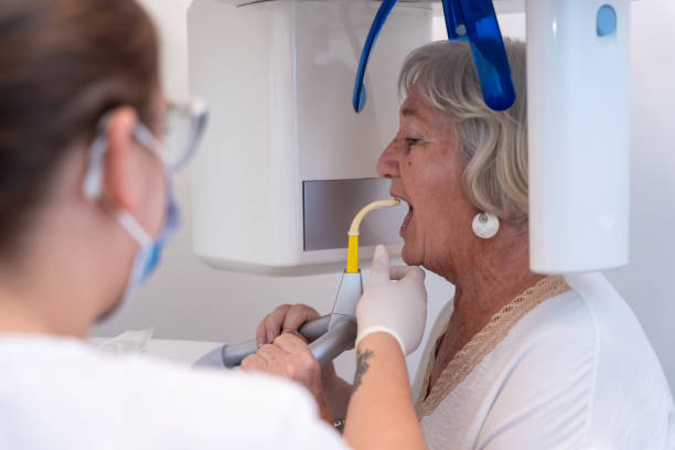 Best Emergency Gum Treatment in Lake Lorraine, FL