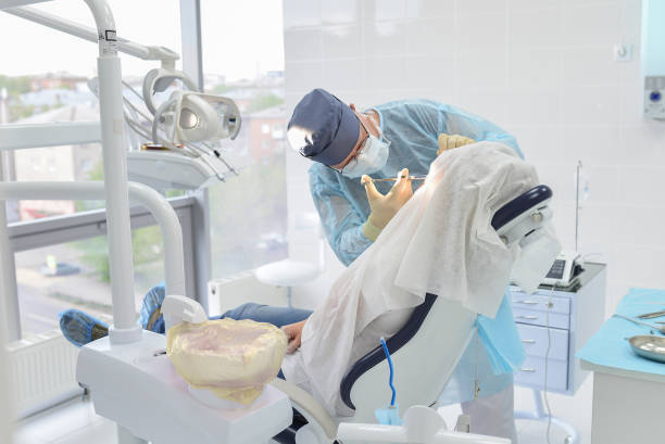 Best Emergency Dental Care for Broken or Chipped Teeth in Lake Lorraine, FL